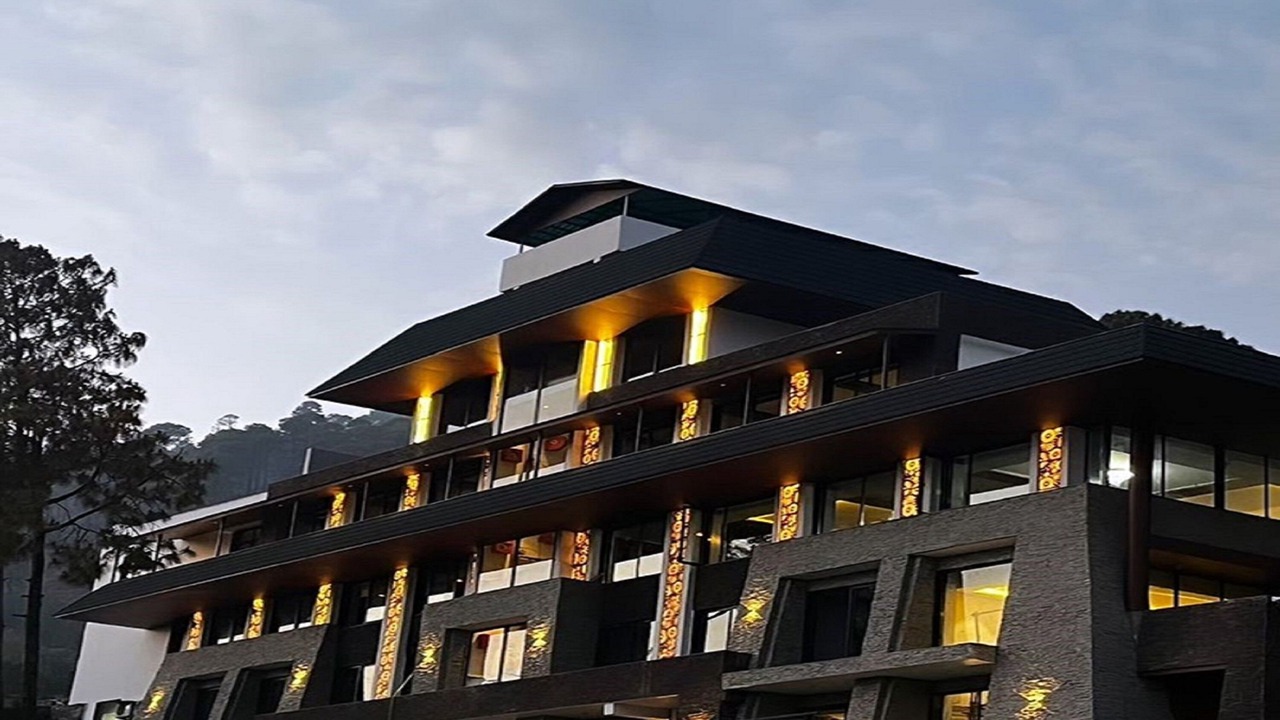 Photo of Outdoor in Lansdowne