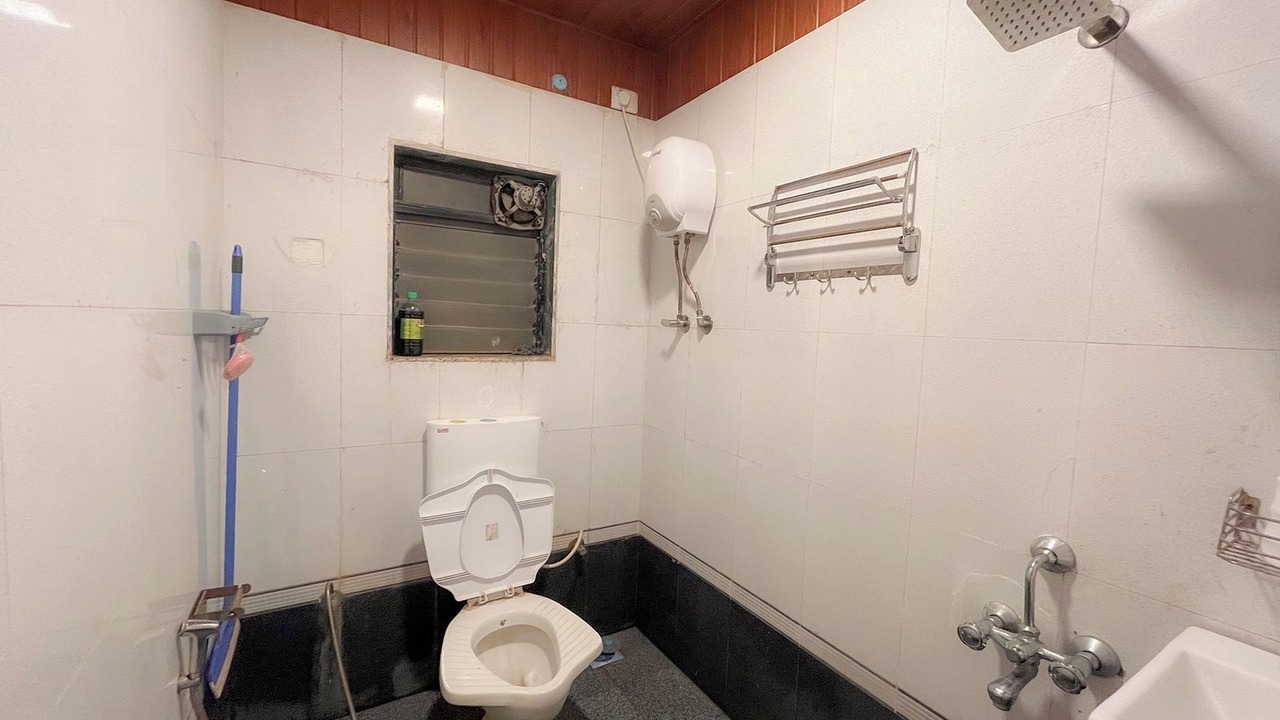 Photo of Bathroom in Gaulwadi