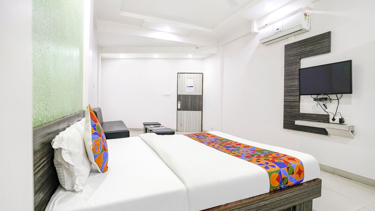 Photo of Bedroom in Gandhinagar