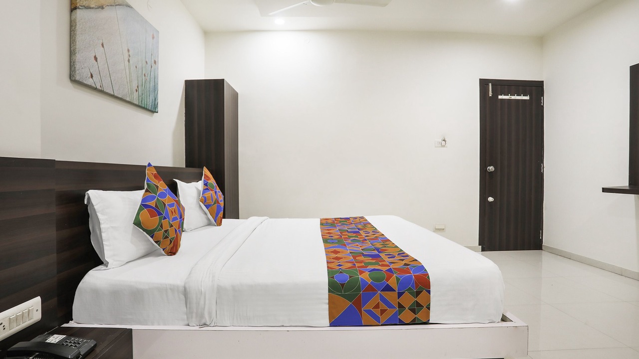Photo of Bedroom in Rajkot