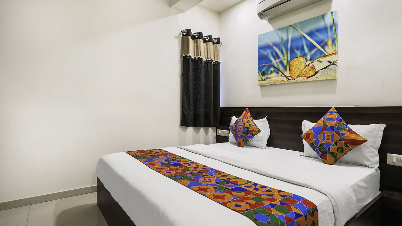 Photo of Bedroom in Rajkot