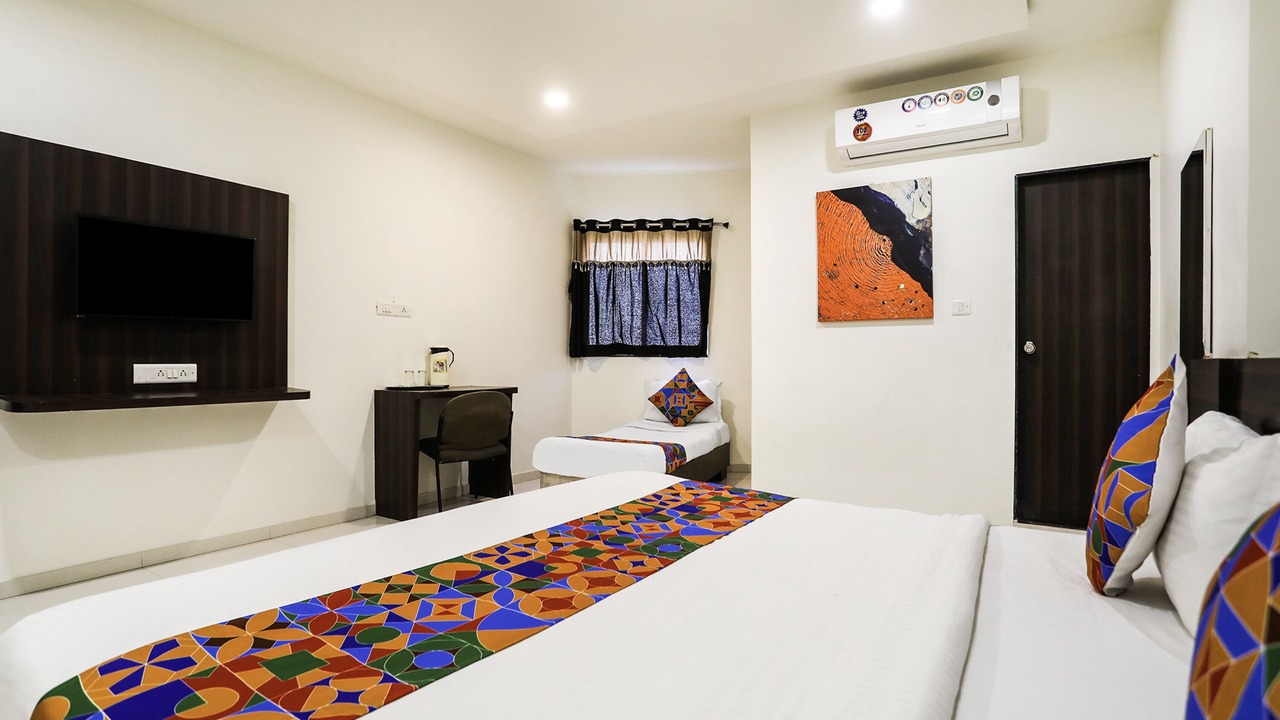 Photo of Bedroom in Rajkot