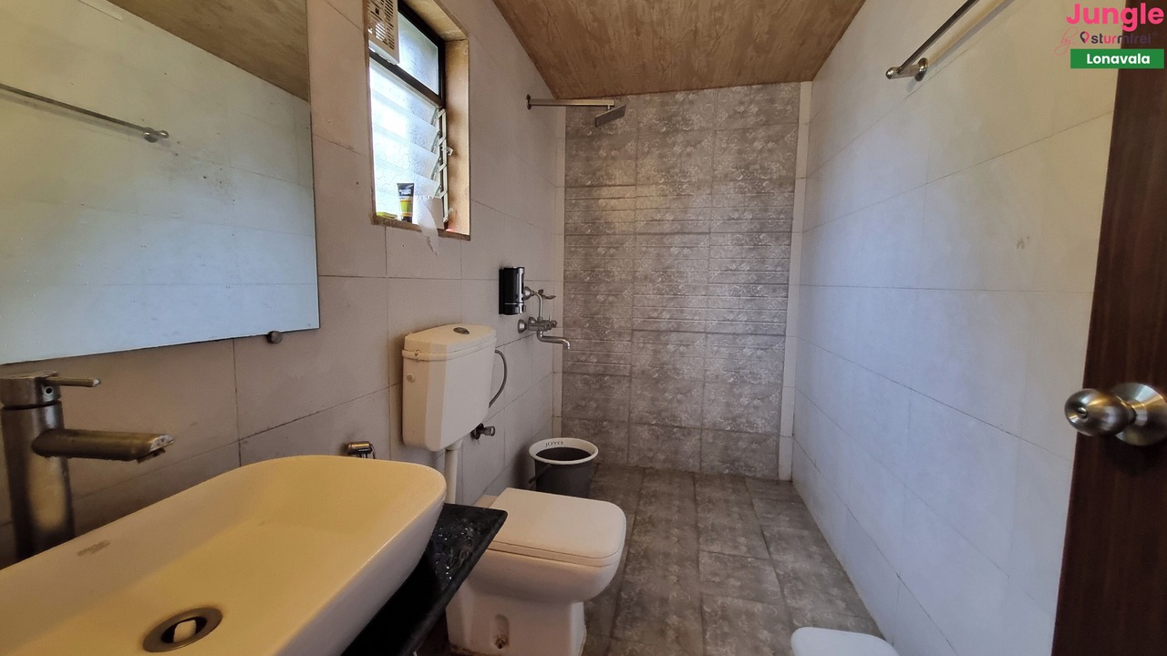 Photo of Bathroom in Parshwapuram