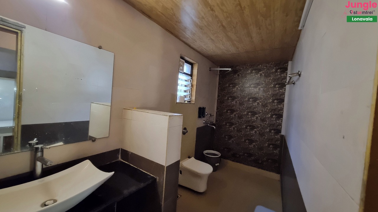 Photo of Bathroom in Parshwapuram