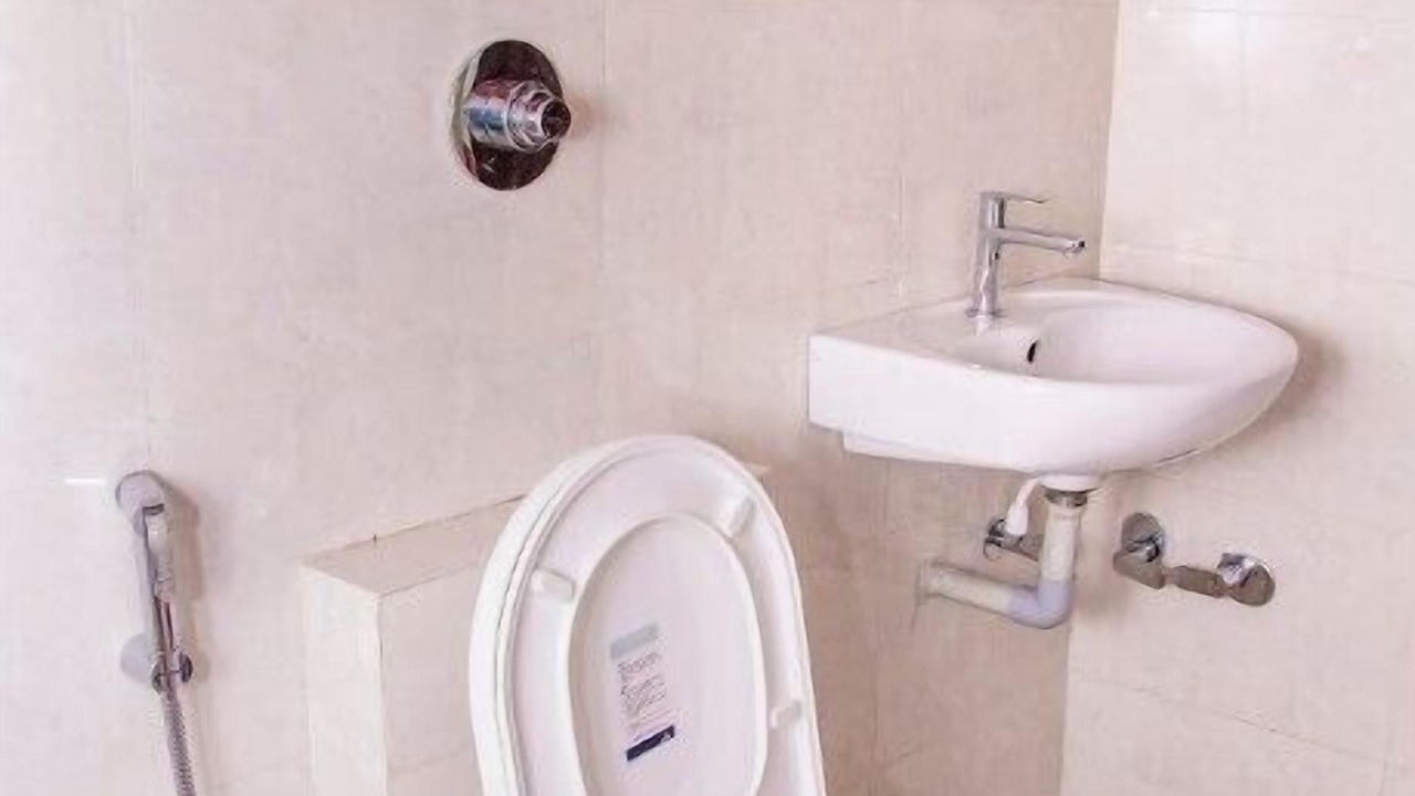 Photo of Bathroom in Pollachi