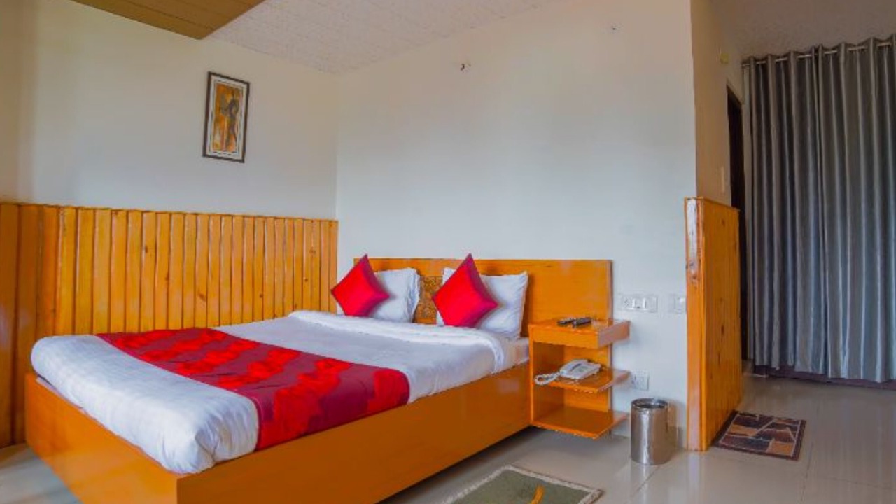 Photo of Bedroom in Munsyari