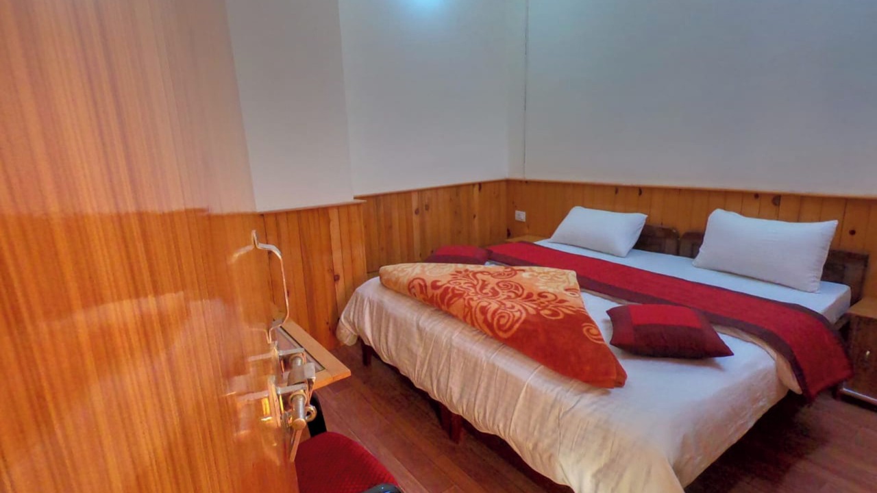 Photo of Bedroom in Munsyari