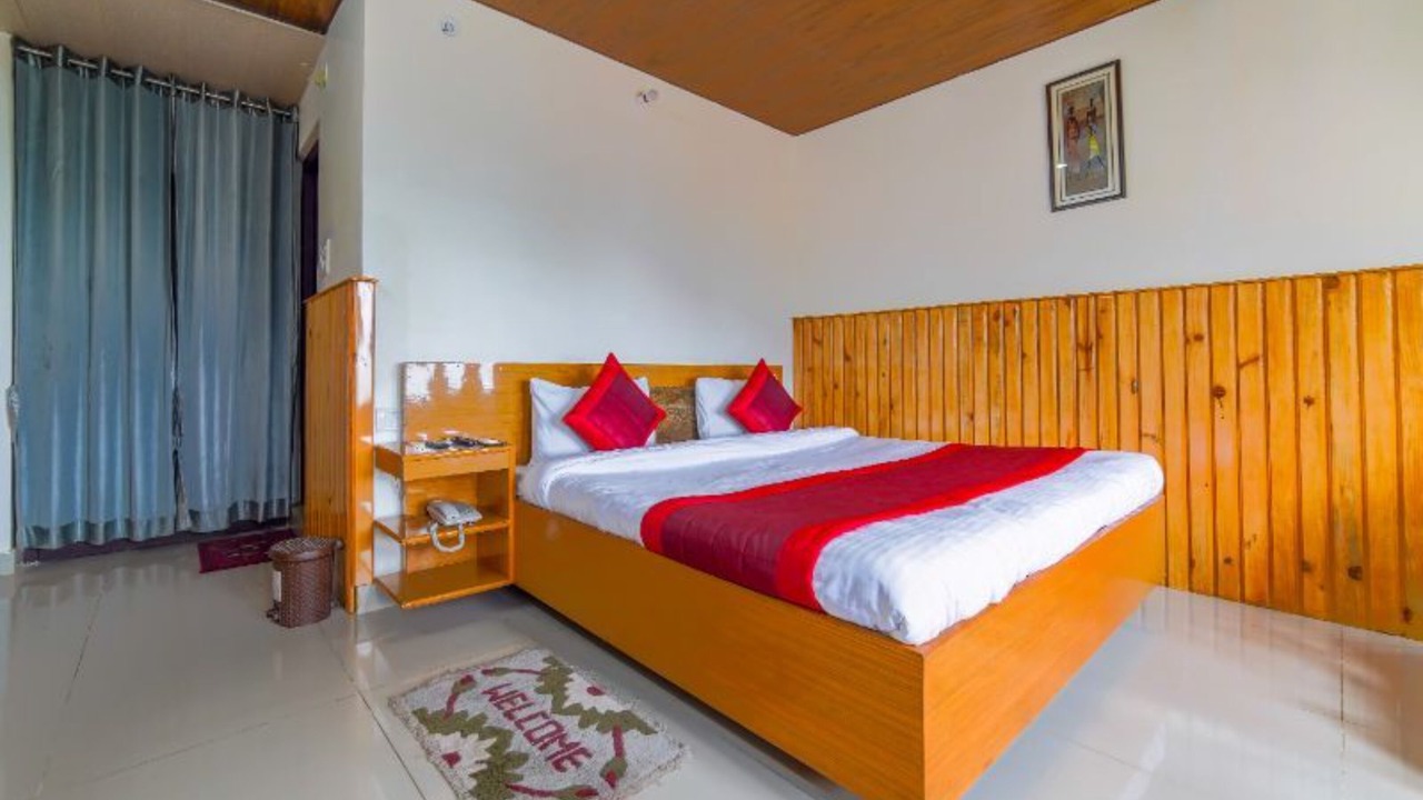 Photo of Bedroom in Munsyari