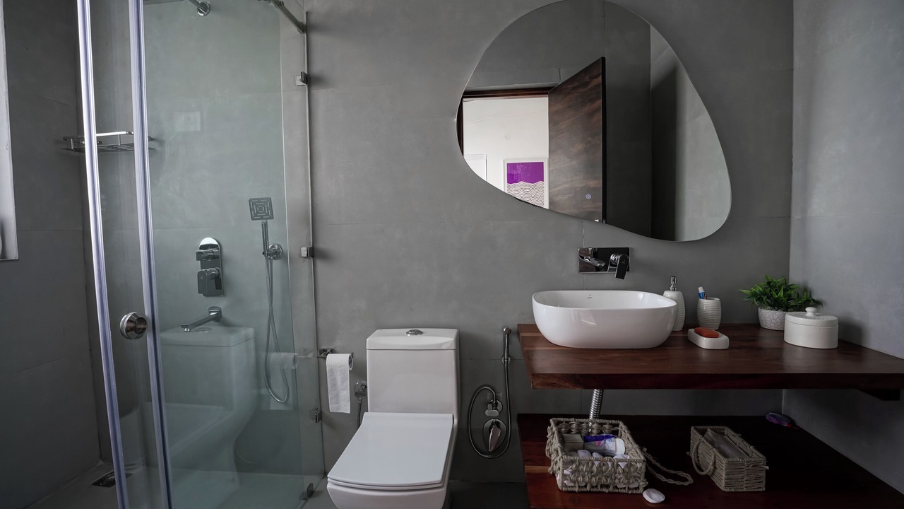 Photo of Bathroom in Tehri