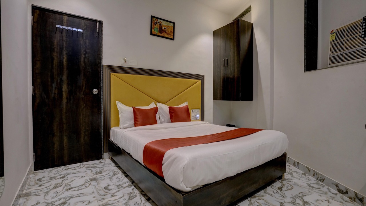 Photo of Bedroom in Girgaon
