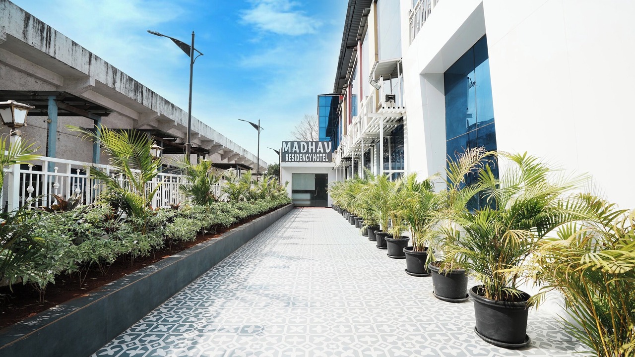 Photo of Outdoor in Thane West