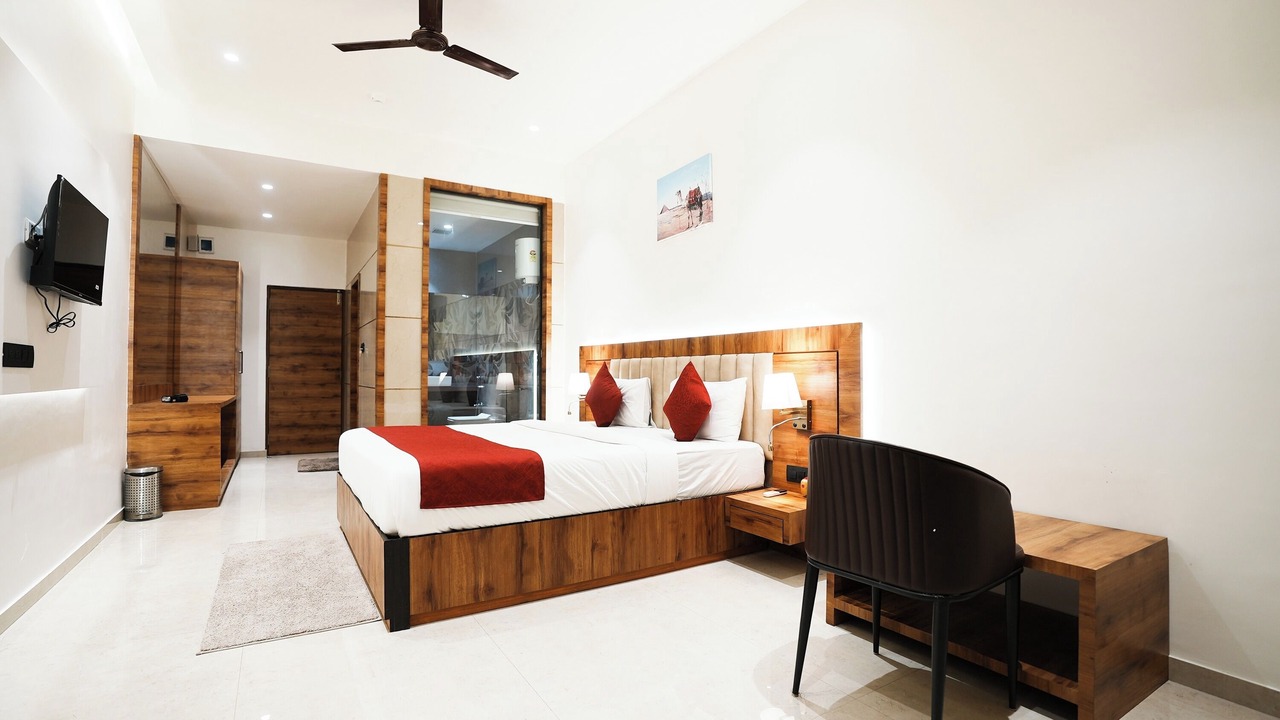 Photo of Bedroom in Thane West