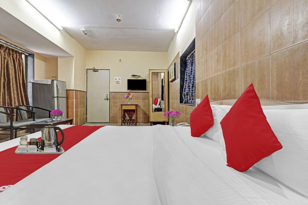 Photo of Bedroom in Parel