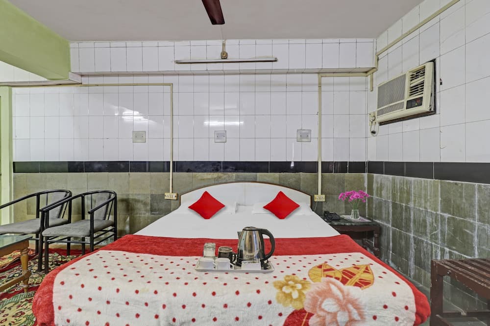 Photo of Bedroom in Parel
