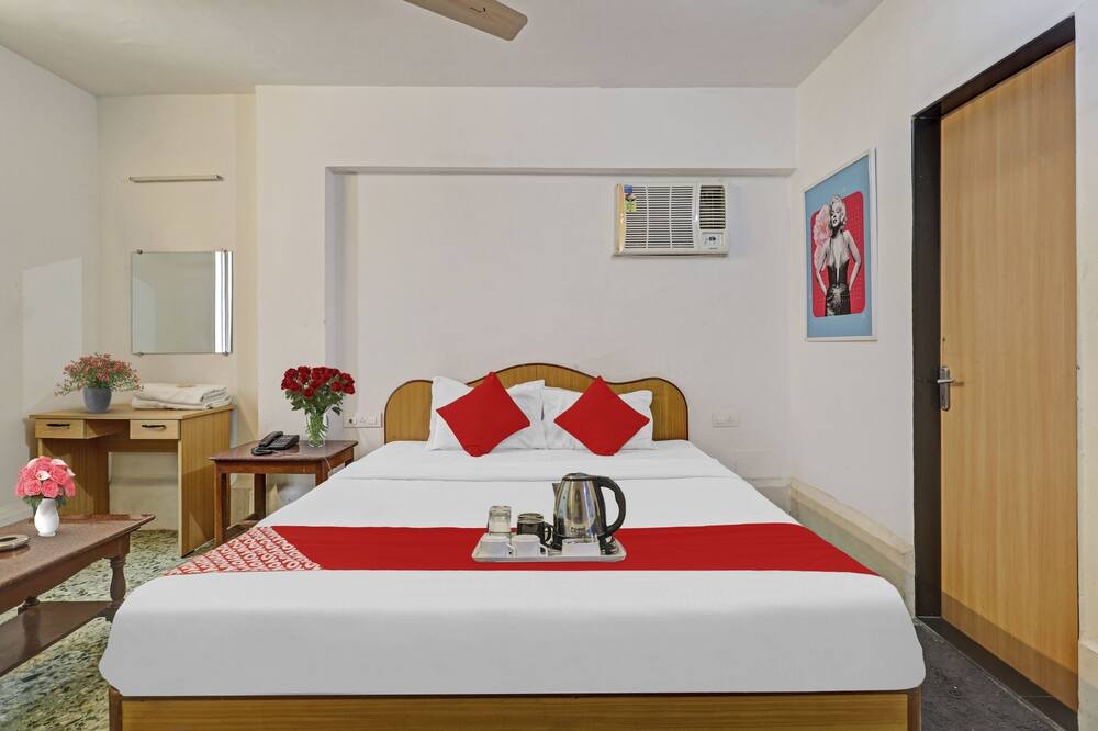 Photo of Bedroom in Parel