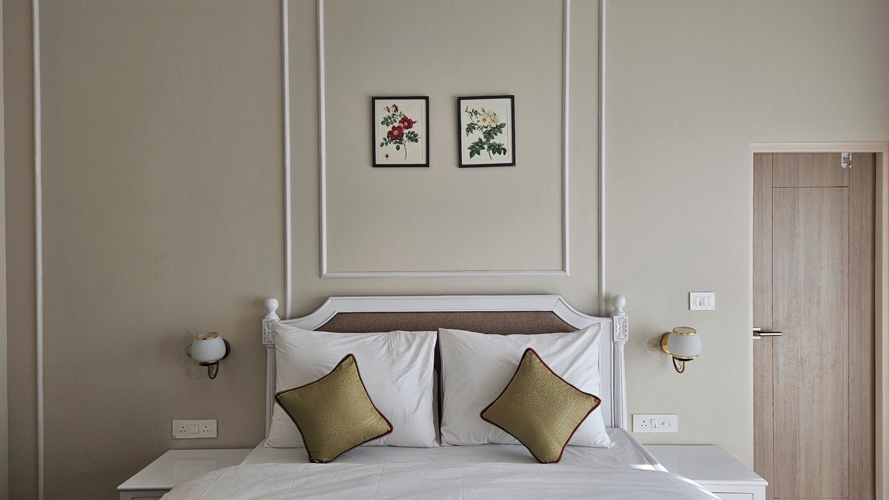 Photo of Bedroom in Lansdowne