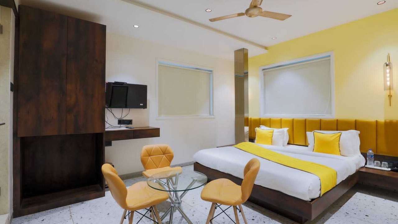 Photo of Bedroom in Marol