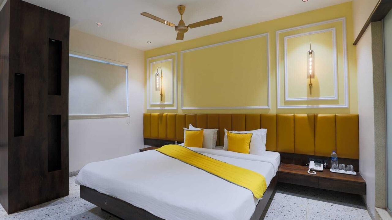 Photo of Bedroom in Marol