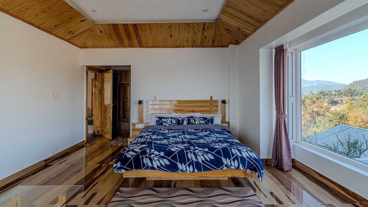 Photo of Bedroom in Mukteshwar