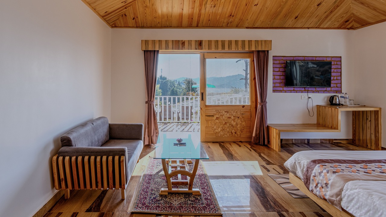Photo of Bedroom in Mukteshwar