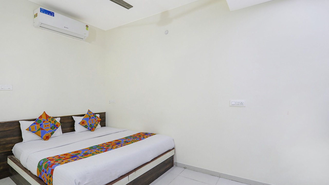 Photo of Bedroom in Hingana