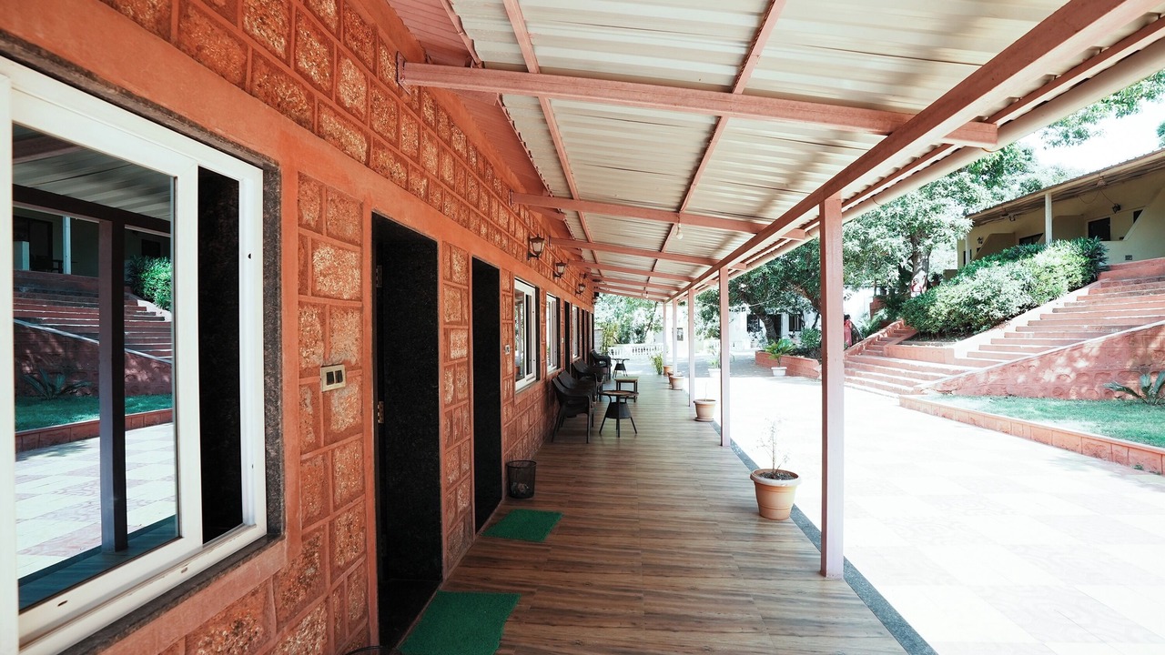 Photo of Patio Balcony in Mahabaleshwar