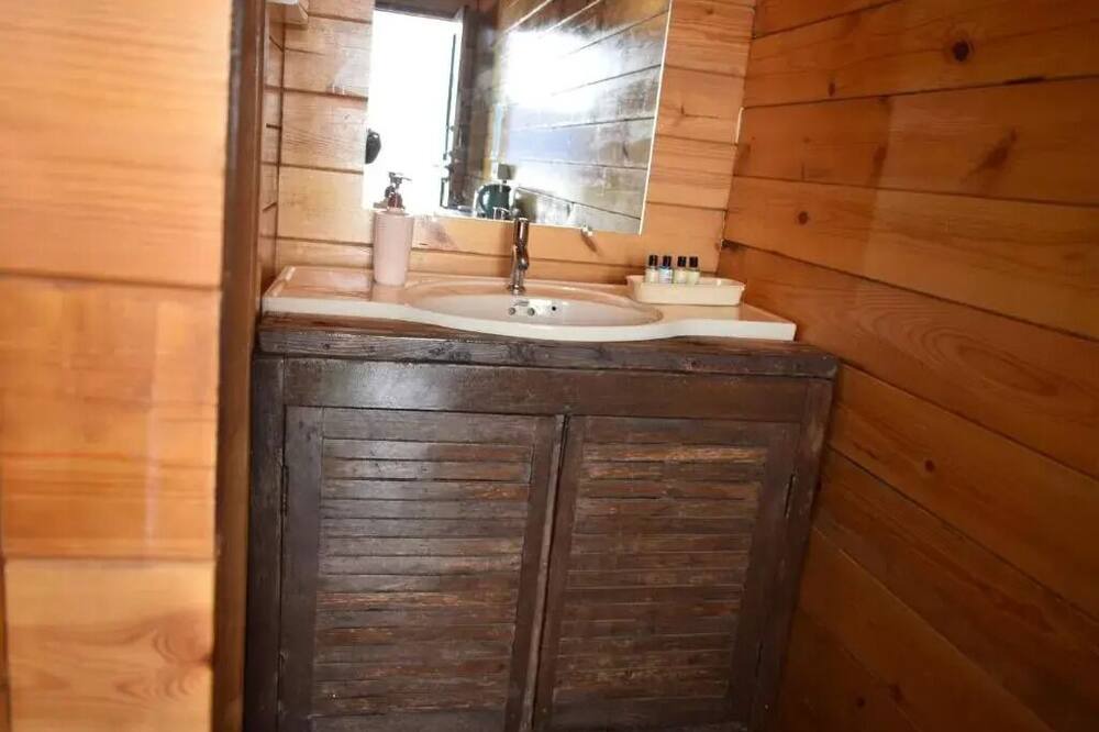 Photo of Bathroom in Agonda