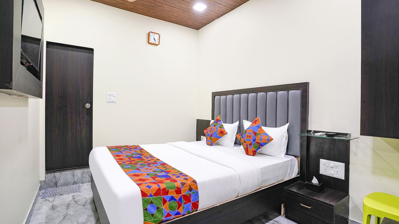 Photo of Bedroom in Cuffe Parade