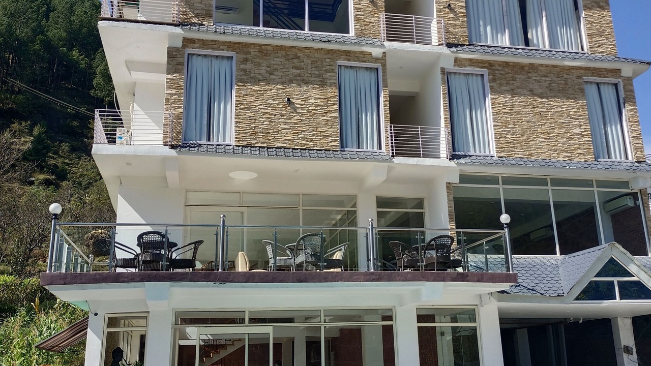 Photo of Outdoor in Bandrol