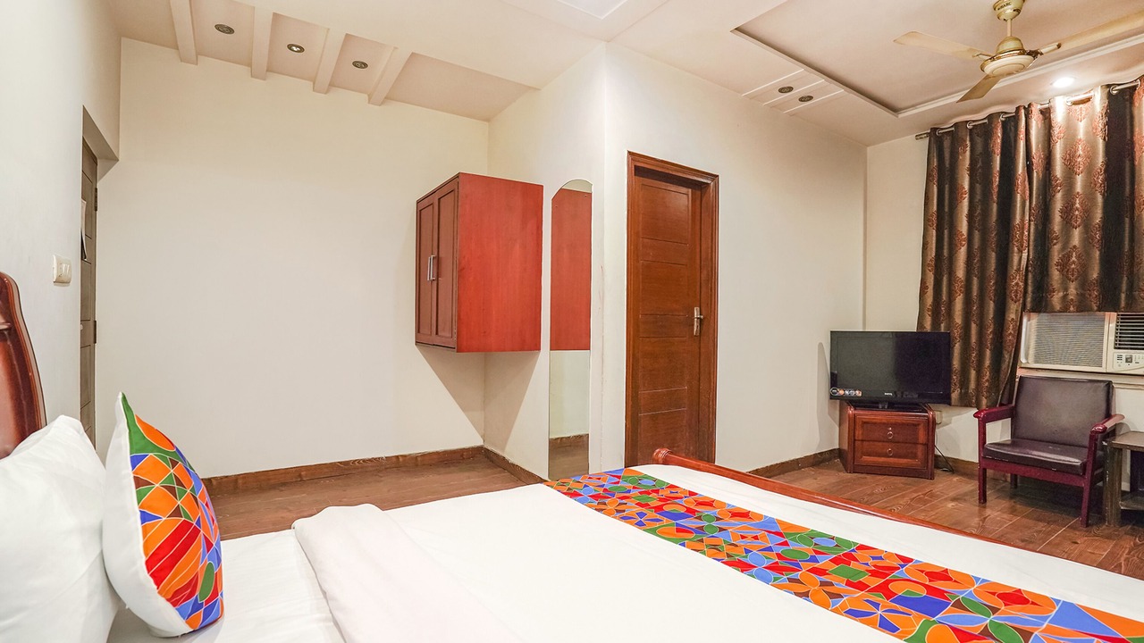 Photo of Bedroom in Rakabganj