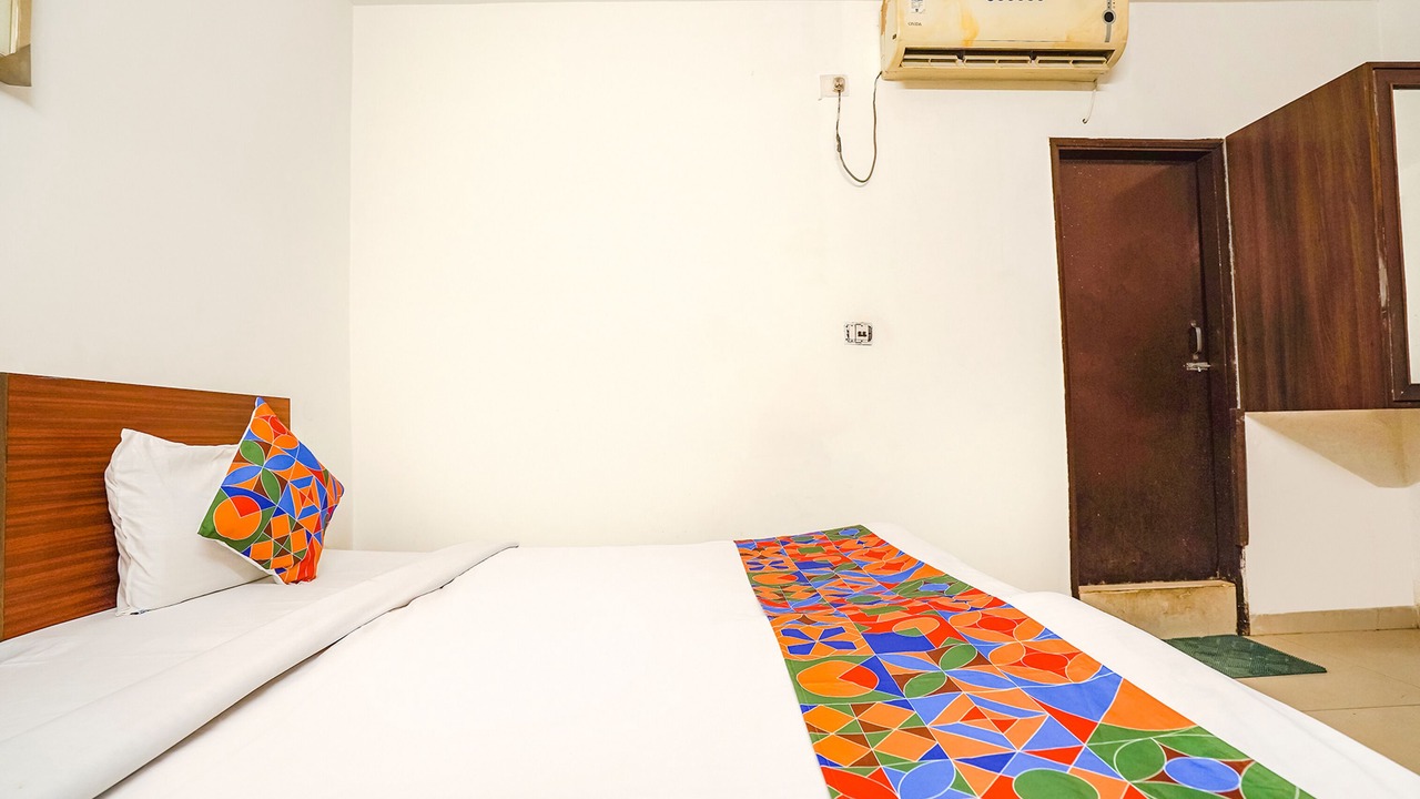 Photo of Bedroom in Rakabganj