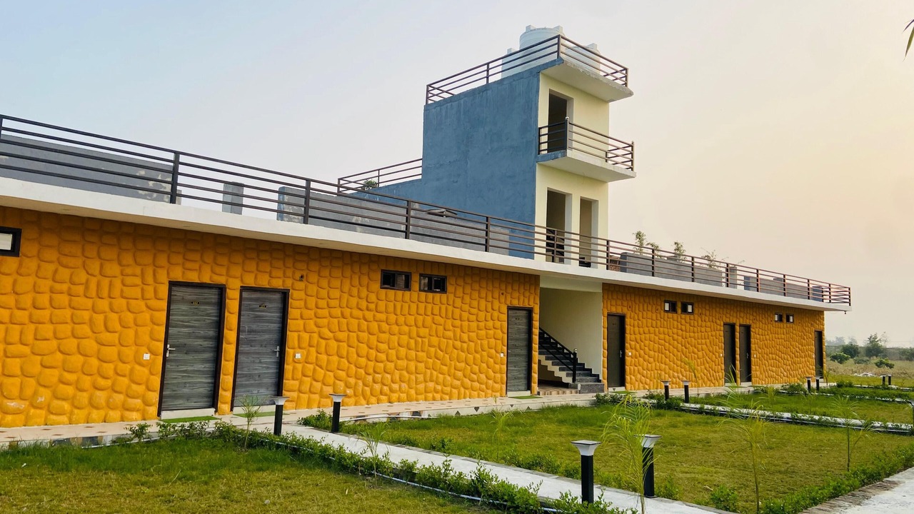 Photo of Outdoor in Ramnagar