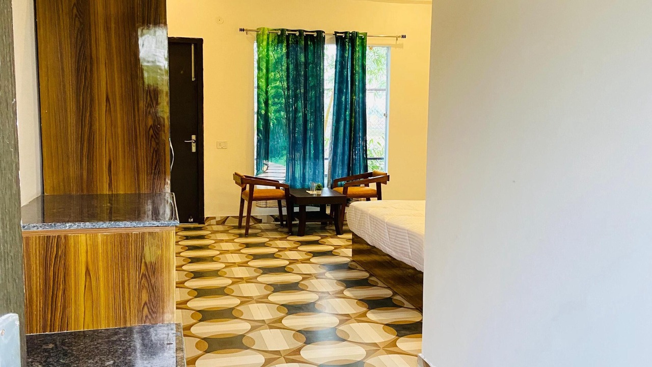 Photo of Bedroom in Ramnagar