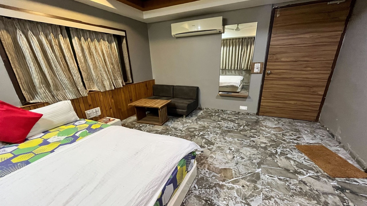 Photo of Bedroom in Ahmedabad