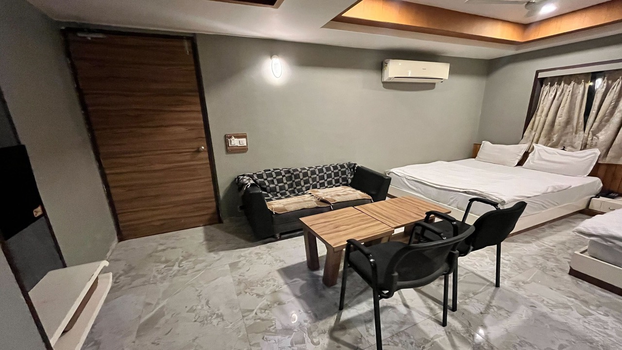 Photo of Bedroom in Ahmedabad
