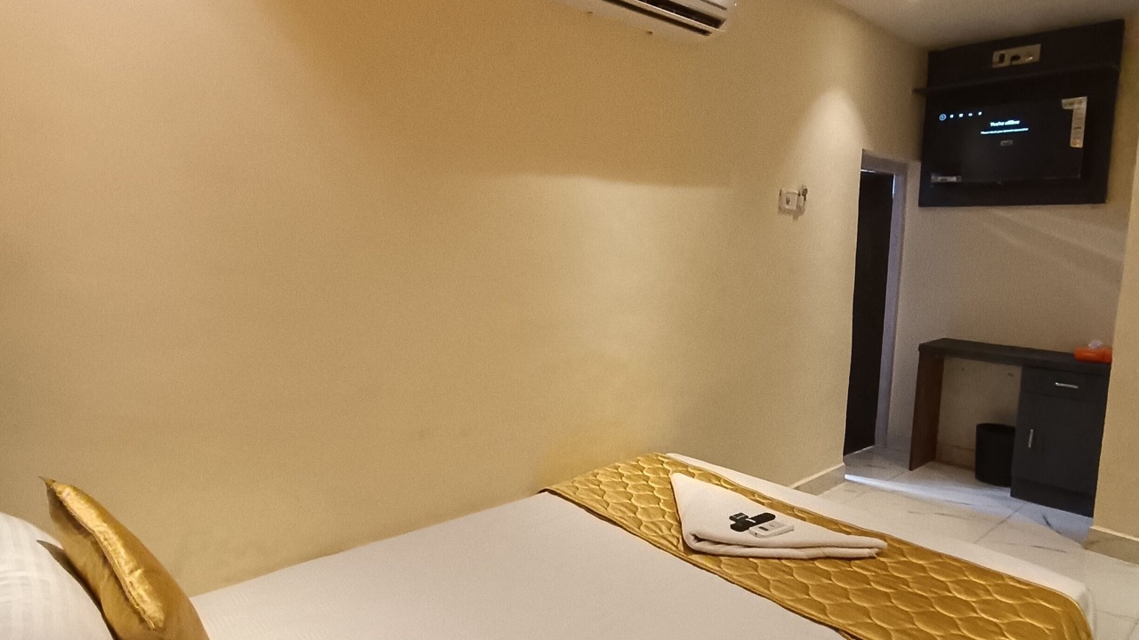 Photo of Bedroom in Marol