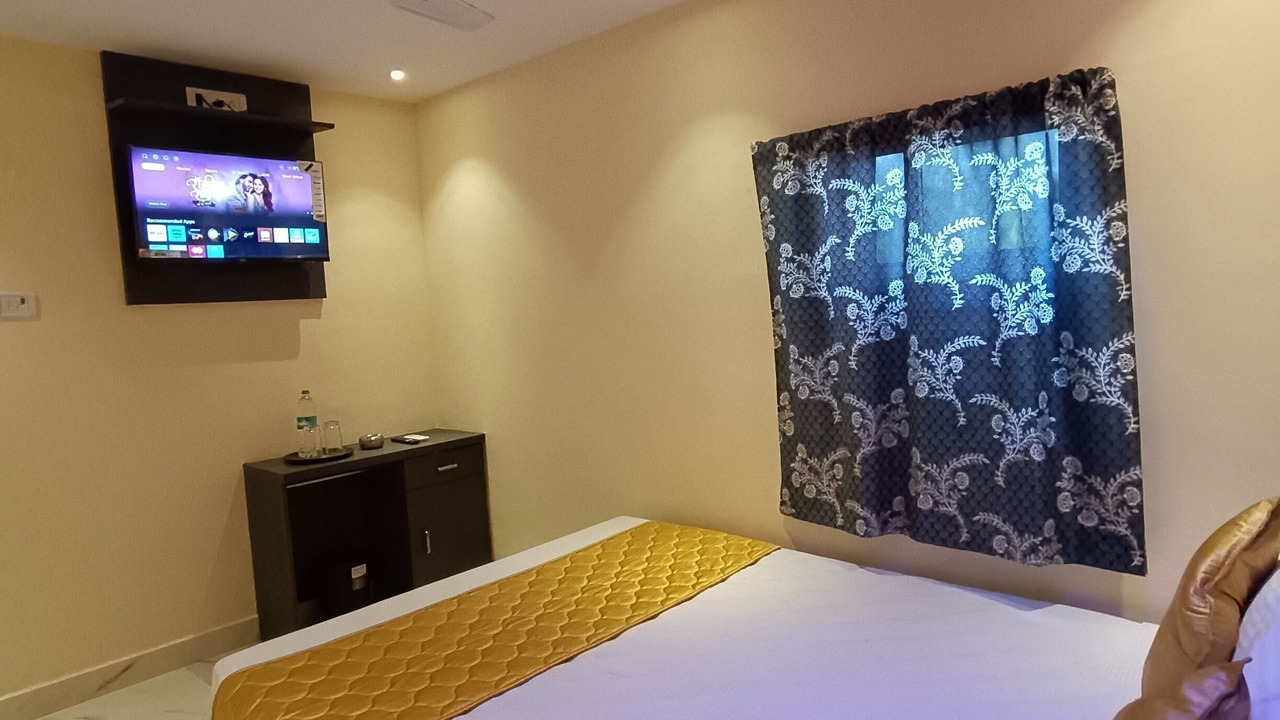 Photo of Bedroom in Marol