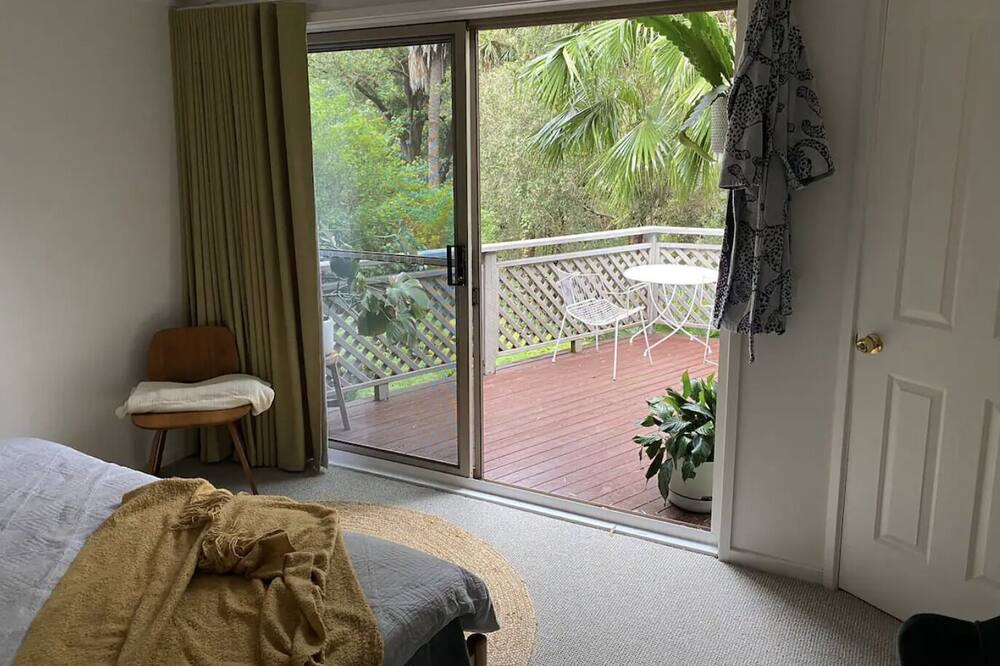 Photo of Bedroom in Newport