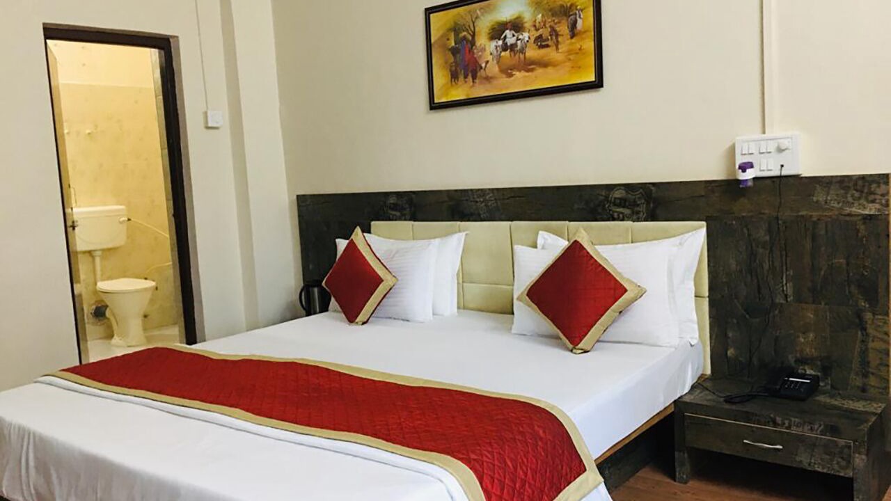 Photo of Bedroom in Mount Abu