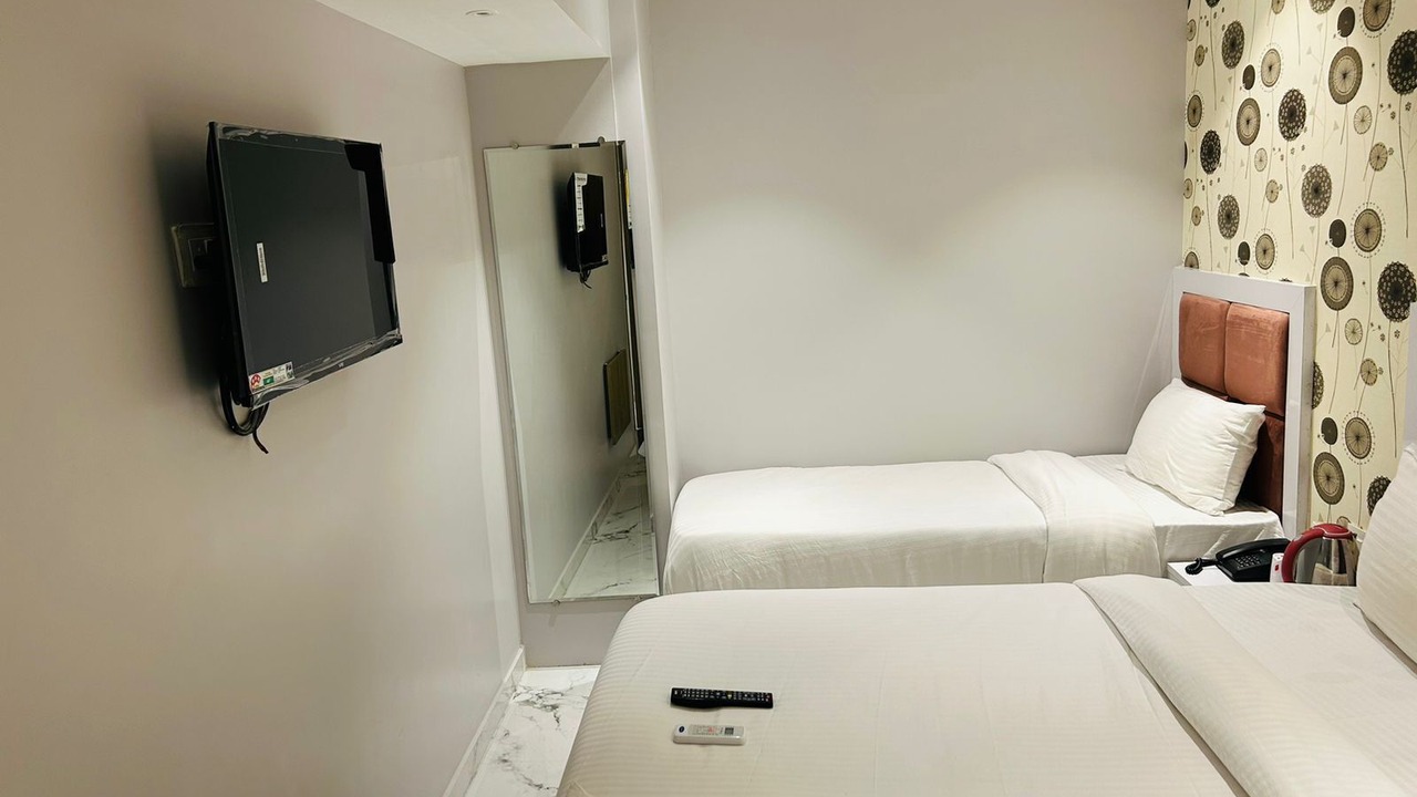 Photo of Bedroom in Jogeshwari West