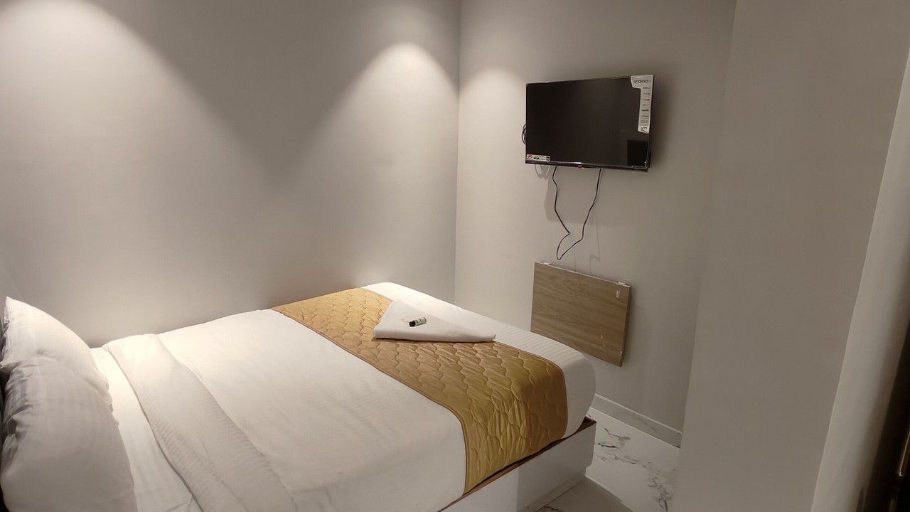 Photo of Bedroom in Jogeshwari West