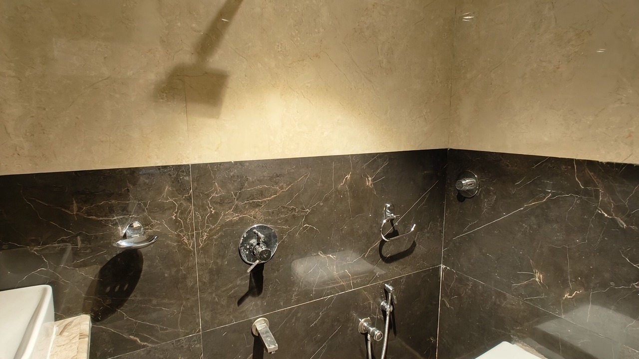 Photo of Bathroom in Wellington Pier