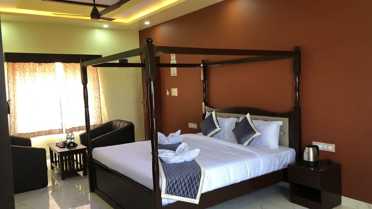 Photo of Bedroom in Honavar