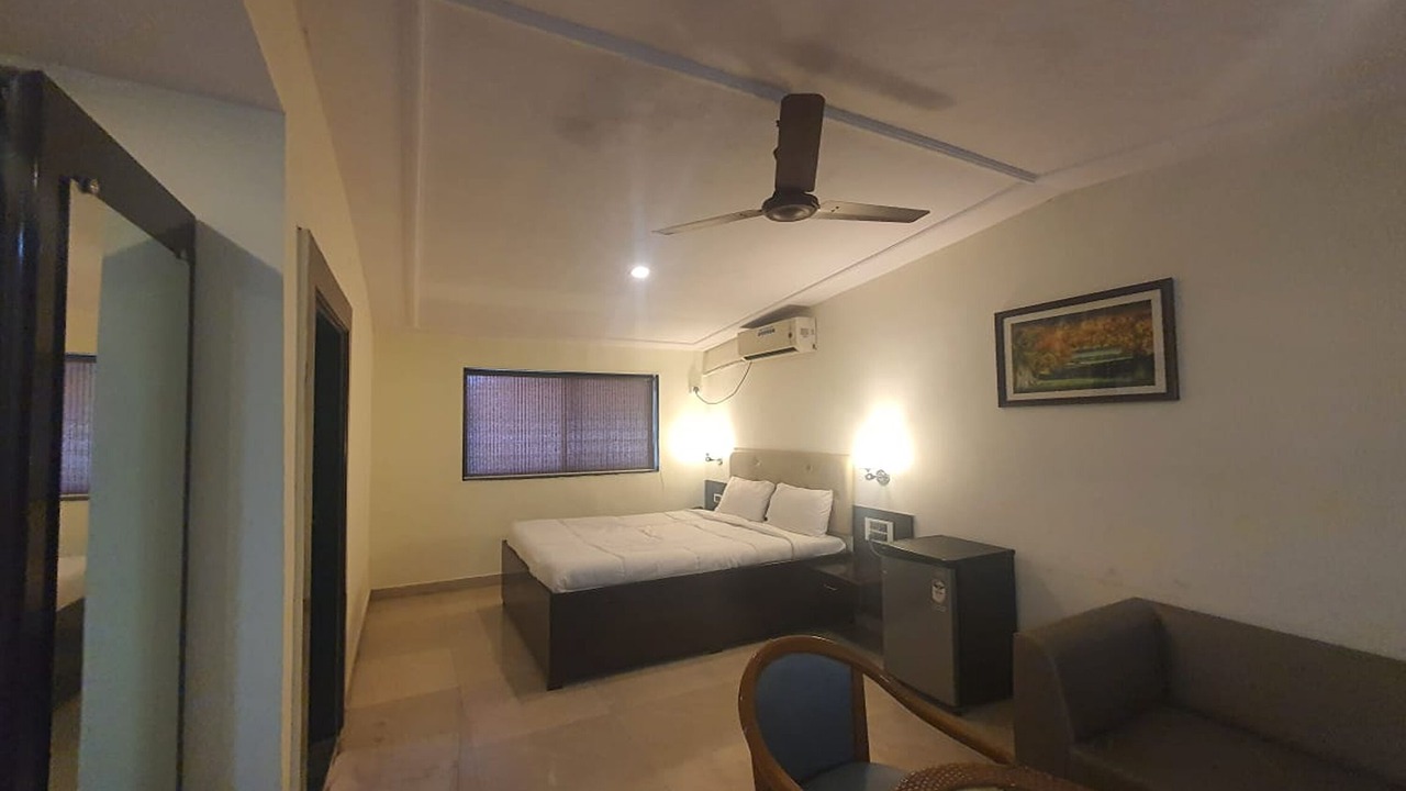 Photo of Bedroom in Panchgani