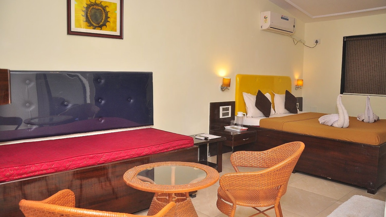 Photo of Bedroom in Panchgani