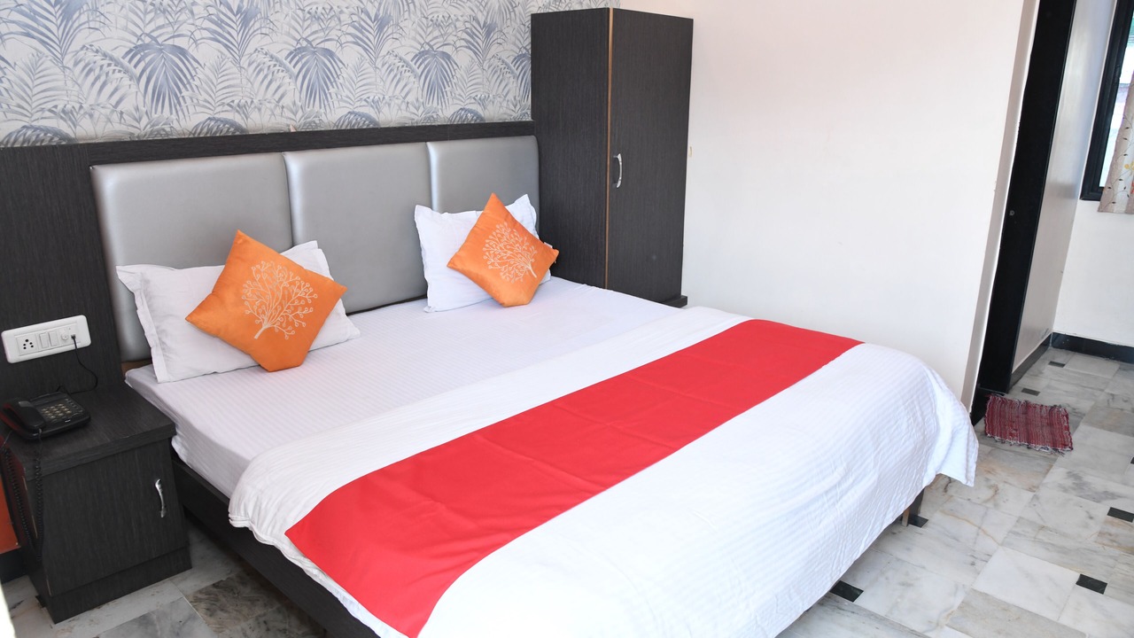 Photo of Bedroom in Abu Road