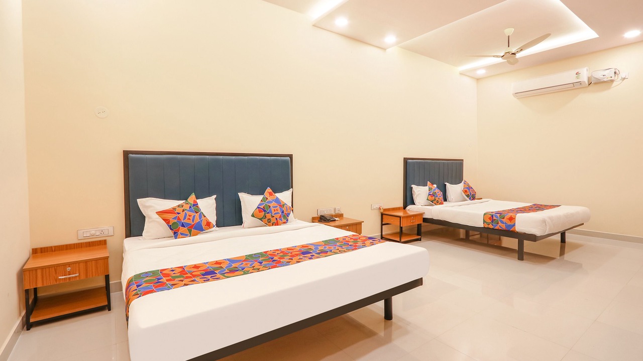 Photo of Bedroom in Mahbubnagar