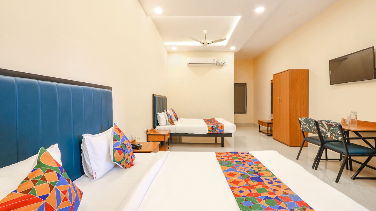 Photo of Bedroom in Mahbubnagar