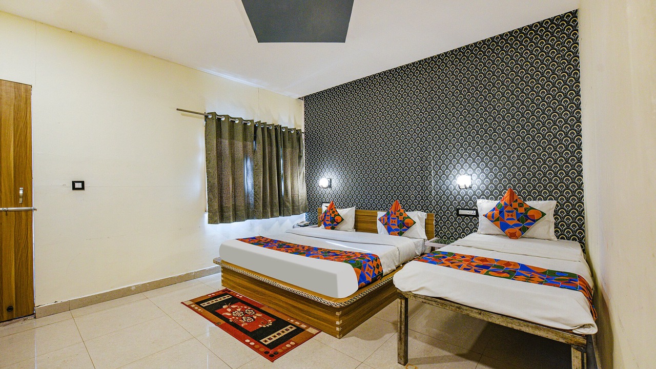 Photo of Bedroom in Dhanaulti
