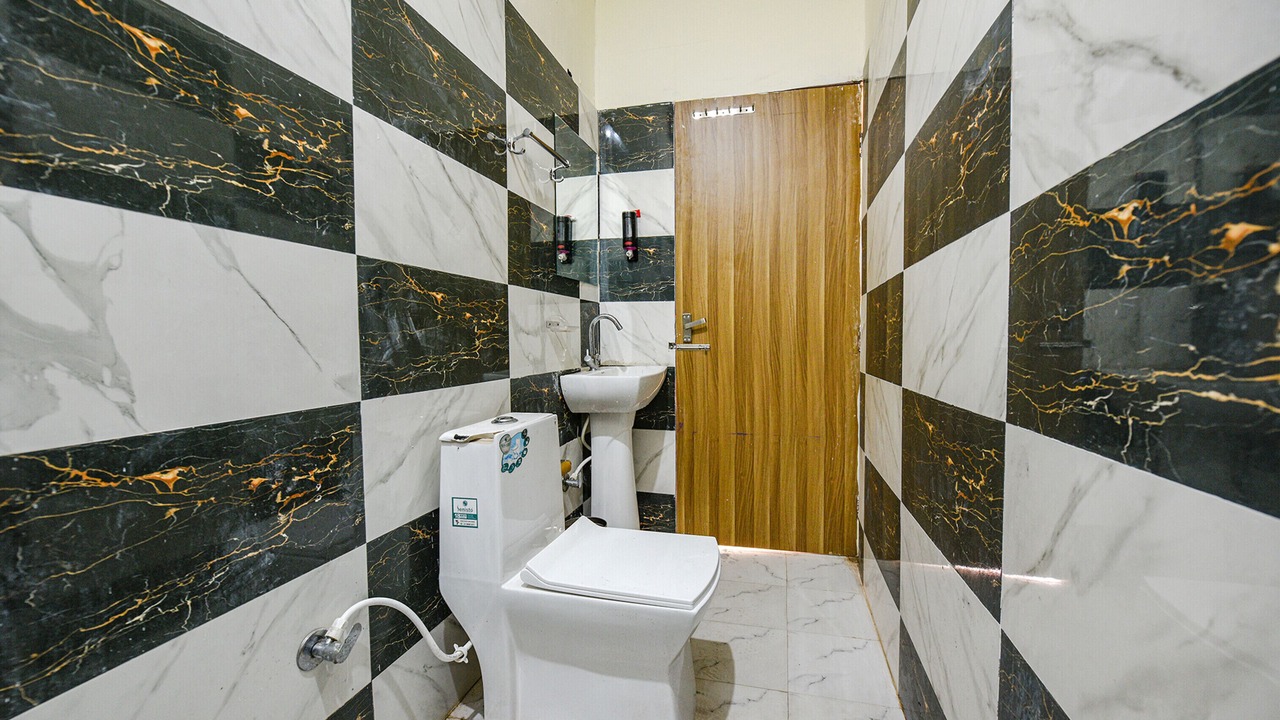Photo of Bathroom in Dhanaulti
